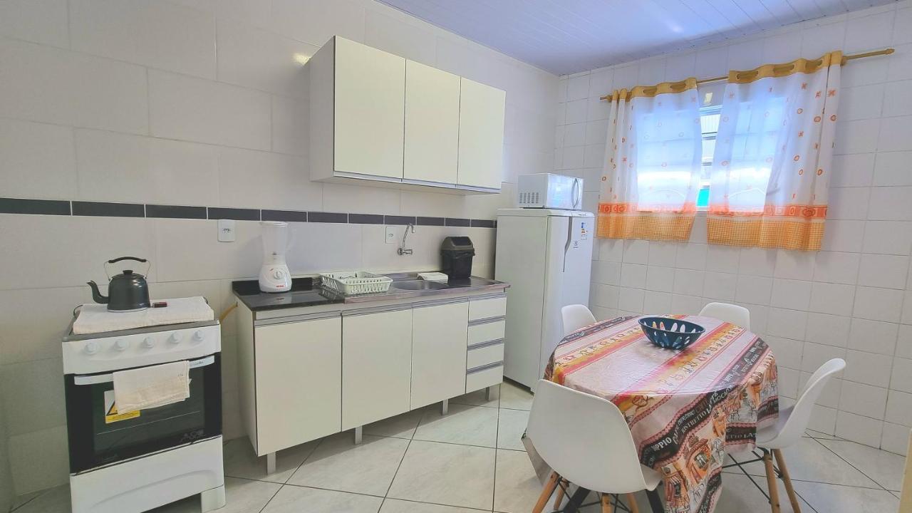 Residencial Las Rocas I Governador Celso Ramos Ngoại thất bức ảnh